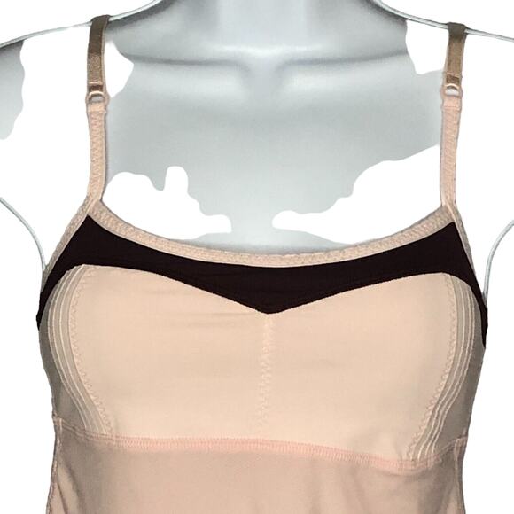 Lululemon Size 4 Hot Spell Tank Bordeaux Drama Pretty Pink - Picture 2 of 9